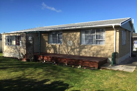 Photo of property in 5 Hillary Street, Waimate, 7924
