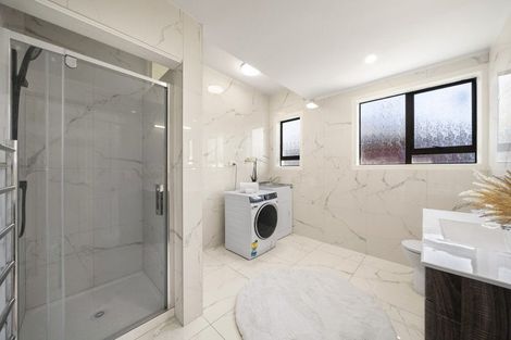 Photo of property in 35 Freyberg Avenue, Papatoetoe, Auckland, 2104