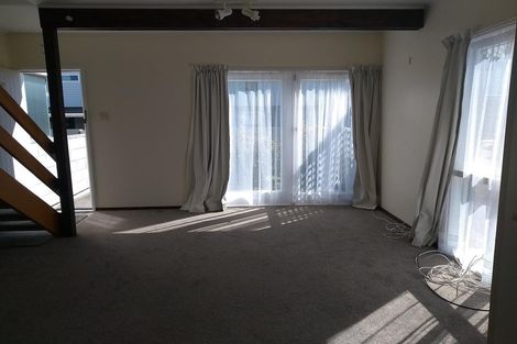 Photo of property in Lynbrae Court Flats, 17/4 Dr Taylor Terrace, Johnsonville, Wellington, 6037