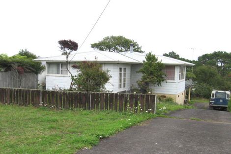 Photo of property in 422 Don Buck Road, Massey, Auckland, 0614