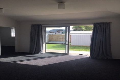 Photo of property in 18 Filmer Place, Melville, Hamilton, 3206