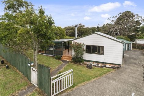 Photo of property in 80 Chislehurst Street, Henderson, Auckland, 0612