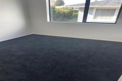 Photo of property in 2 Greenhaven Avenue, Papakura, 2113