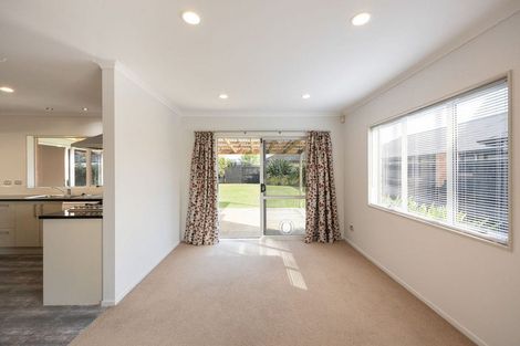 Photo of property in 23 Watkins Road, Cambridge, 3434