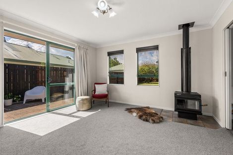 Photo of property in 4 Morton Place, Leamington, Cambridge, 3432