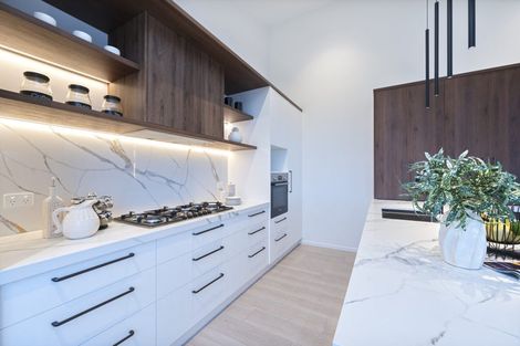 Photo of property in 42 Paparahi Place, Wainui, 0992