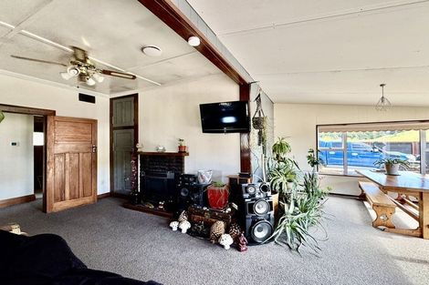 Photo of property in 105 Beach Road, Awamoa, Oamaru, 9495