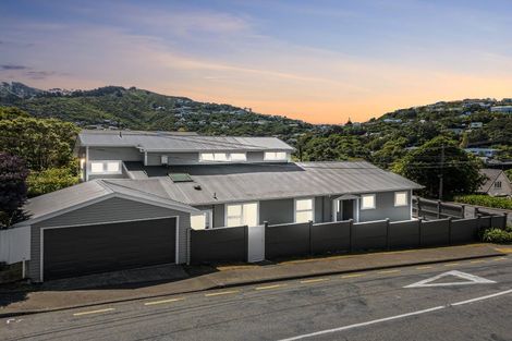 Photo of property in 96 Cashmere Avenue, Khandallah, Wellington, 6035