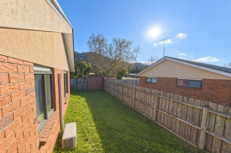 Photo of property in 3a Turon Crescent, Totara Park, Upper Hutt, 5018