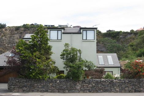 Photo of property in 124a Main Road, Redcliffs, Christchurch, 8081