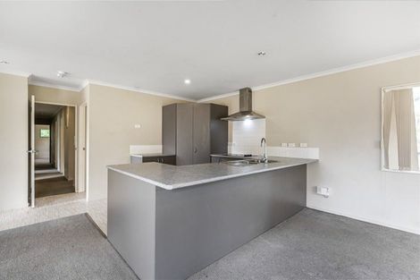 Photo of property in 7 Luke Place, Otara, Auckland, 2023
