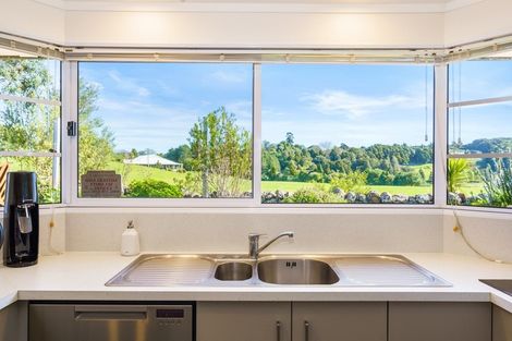 Photo of property in 10 Pohutukawa Place, Maunu, Whangarei, 0110