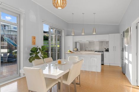 Photo of property in 37 Driftwood Place, Mangawhai Heads, Mangawhai, 0505