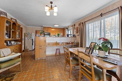 Photo of property in 43 Oriwa Crescent, Otaki, 5512