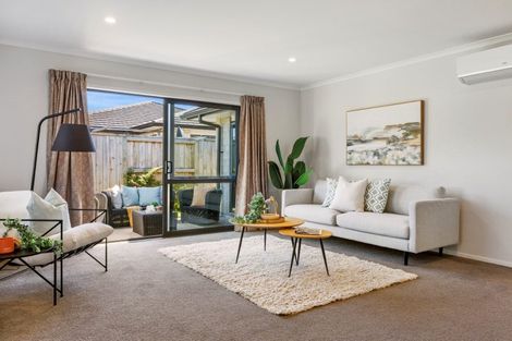 Photo of property in 11 Kahuparere Crescent, Pyes Pa, Tauranga, 3112