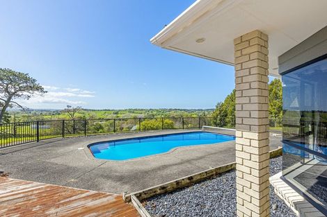 Photo of property in 111 Kennedy Road, Dairy Flat, Albany, 0792