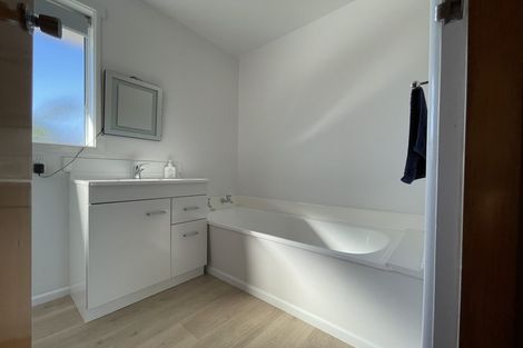 Photo of property in 31 Grahams Road, Ilam, Christchurch, 8041