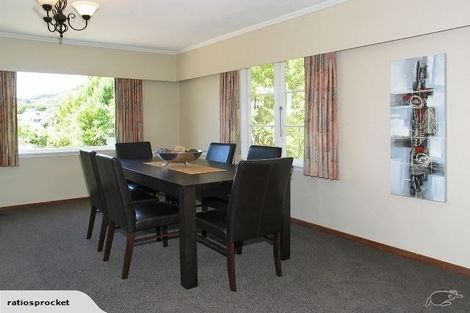 Photo of property in 4 South Street, Tawa, Wellington, 5028