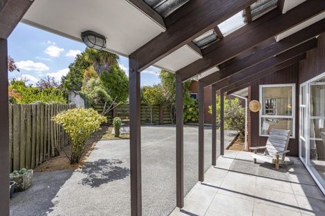 Photo of property in 2/38a Greers Road, Burnside, Christchurch, 8041