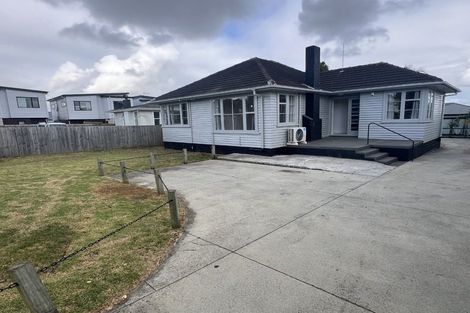 Photo of property in 447 Massey Road, Mangere East, Auckland, 2024