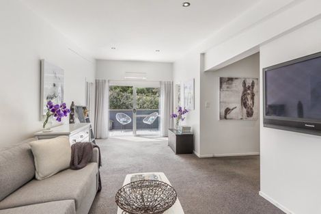 Photo of property in 30 Muncaster Road, Snells Beach, 0920