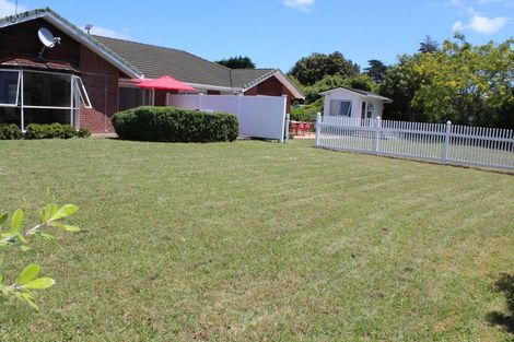 Photo of property in 38 Henson Road, Whitford, Howick, 2571