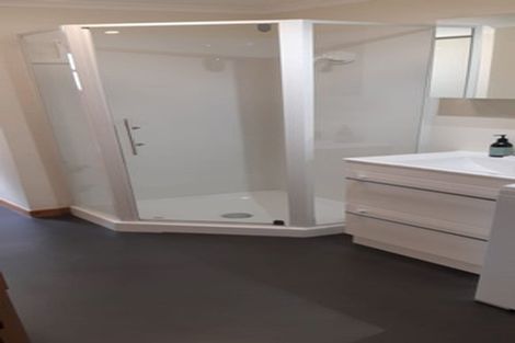 Photo of property in 78 Townsend Road, Miramar, Wellington, 6022