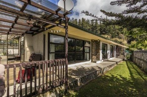 Photo of property in 70 Main Road, Luggate, Cromwell, 9383