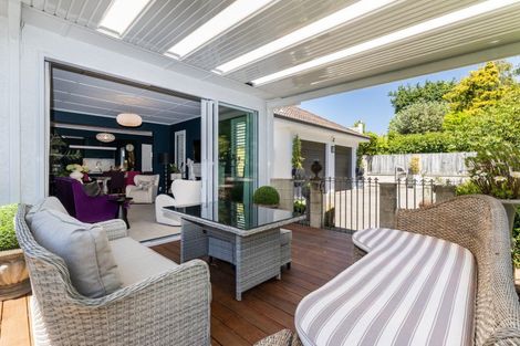 Photo of property in 65 Mchardy Street, Havelock North, 4130