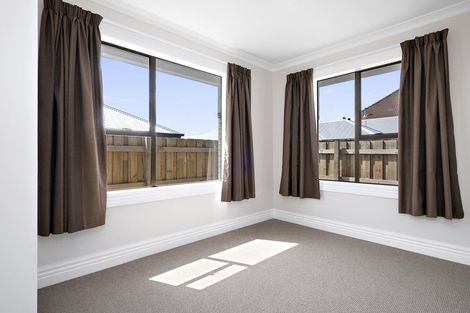 Photo of property in 146 Melbourne Street, South Dunedin, Dunedin, 9012