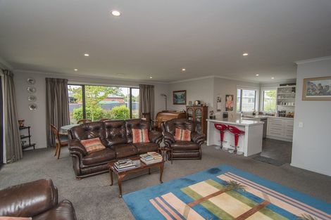 Photo of property in 25 Studholme Street, Temuka, 7920