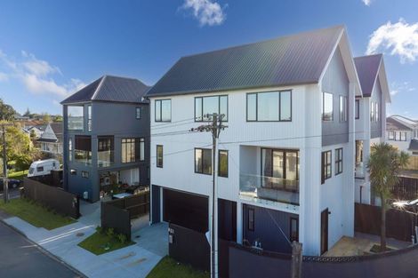 Photo of property in 44a Merani Street, Belmont, Auckland, 0622