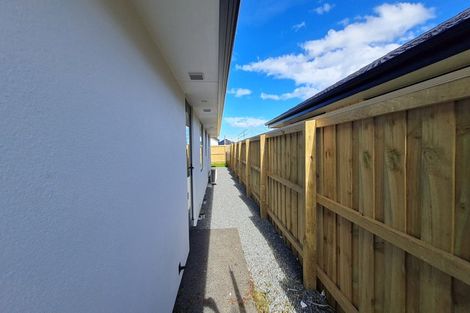 Photo of property in 64 Crossley Avenue, Woodend, 7610