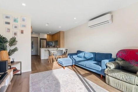 Photo of property in 9/327 Glengarry Road, Glen Eden, Auckland, 0602