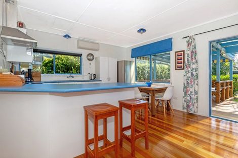 Photo of property in 3 Katrin Place, Mahia, 4198