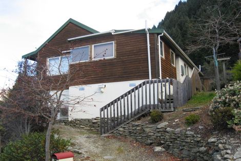 Photo of property in 8d Reavers Lane, Queenstown, 9300