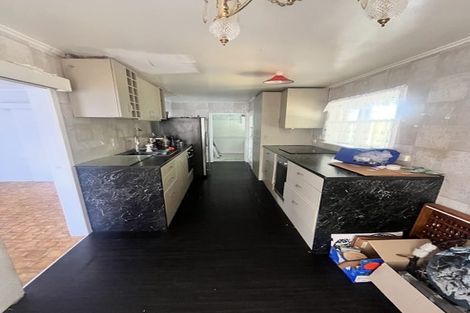 Photo of property in 17 Tramway Road, Beach Haven, Auckland, 0626