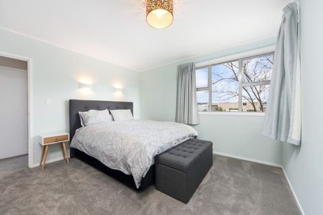 Photo of property in 1/558 Swanson Road, Ranui, Auckland, 0612