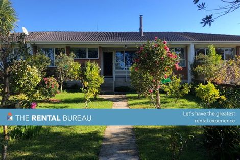 Photo of property in 2/70 Kaurilands Road, Titirangi, Auckland, 0604