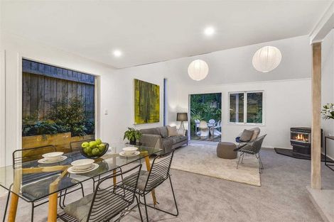 Photo of property in 3/68 Braemar Road, Castor Bay, Auckland, 0620