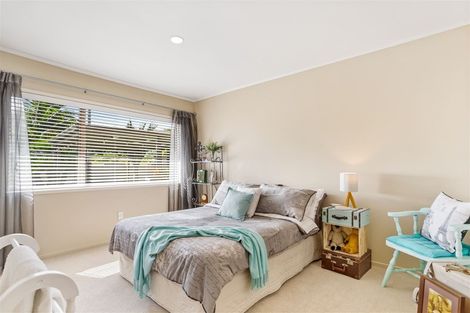 Photo of property in 38 Frank Evans Place, Henderson, Auckland, 0610