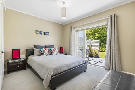 Photo of property in 80 Verbena Road, Birkdale, Auckland, 0626