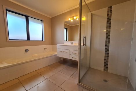 Photo of property in 10 Cornice Place, Flagstaff, Hamilton, 3210