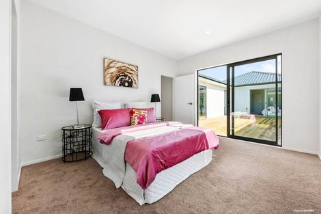 Photo of property in 1 Creswell Lane, Papakura, 2110