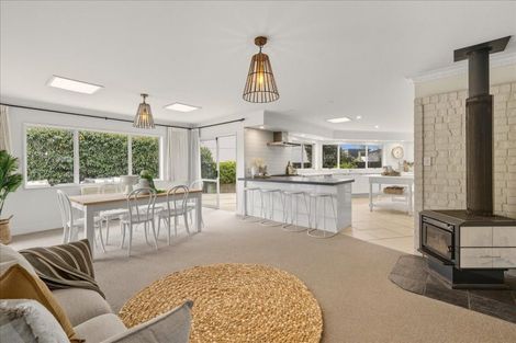 Photo of property in 446 Oceanbeach Road, Mount Maunganui, 3116