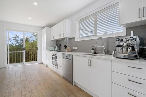 Photo of property in 57 Terra Nova Street, Glen Eden, Auckland, 0602