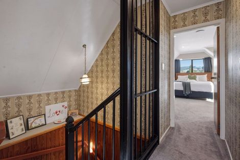 Photo of property in 17 Mountain Road, Western Heights, Rotorua, 3015