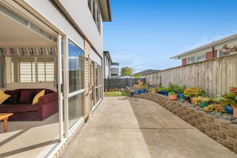 Photo of property in 14c Stanmore Bay Road, Stanmore Bay, Whangaparaoa, 0932