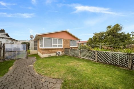 Photo of property in 264a Courtenay Street, Strandon, New Plymouth, 4312