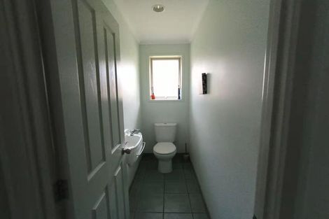 Photo of property in 22 Mahoney Drive, Albany, Auckland, 0632